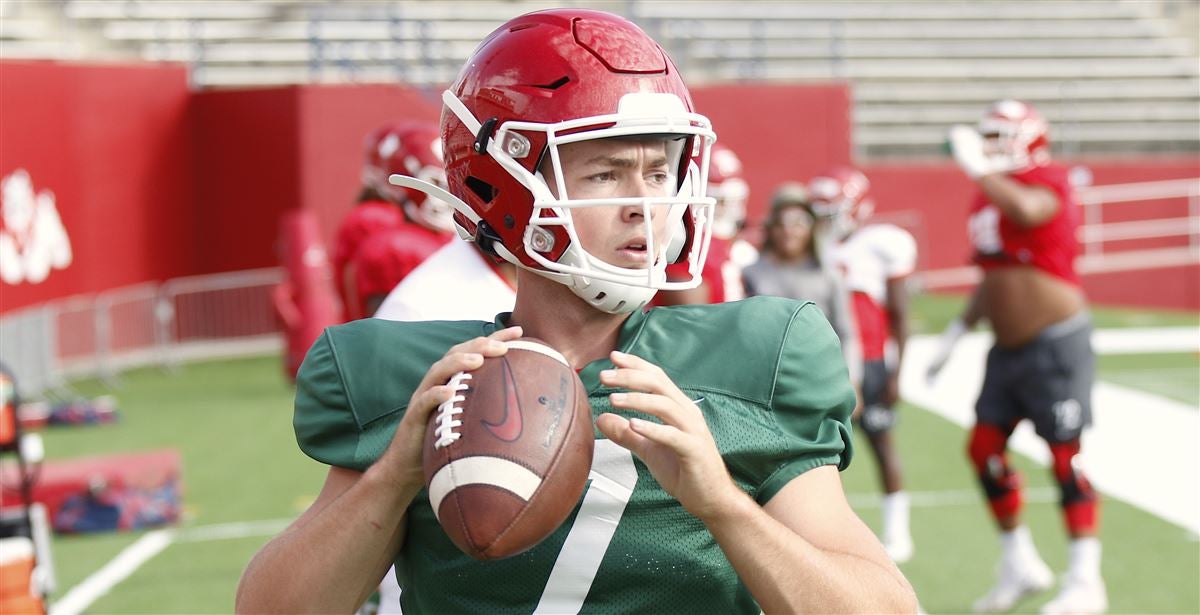 Fresno State to retire Derek Carr's No. 4 jersey in September