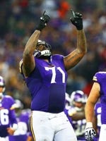 Minnesota Vikings right tackle Phil Loadholt happy to fly under the radar –  Twin Cities