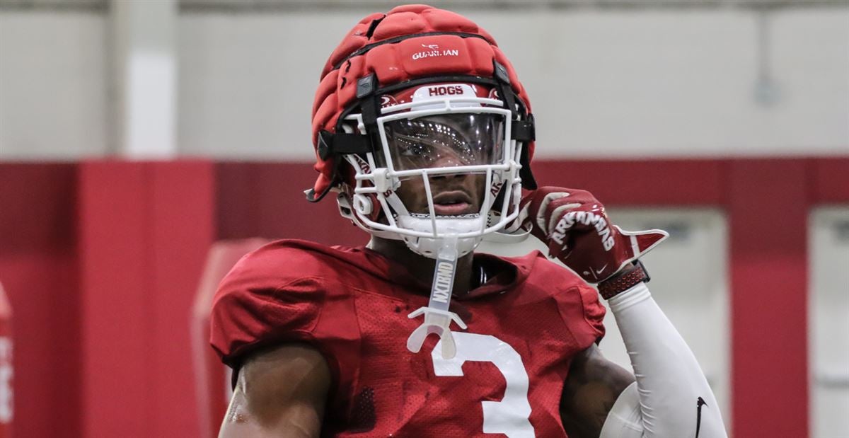 Larry Worth III, Arkansas, Linebacker