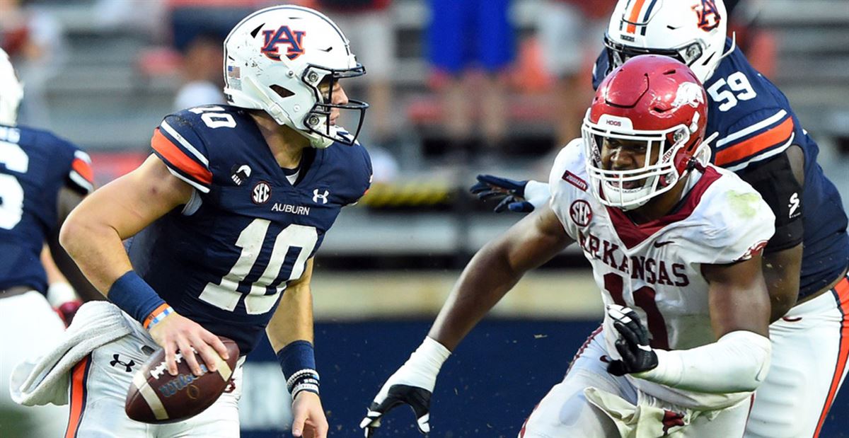 Auburn quarterback Bo Nix announces he will enter the NCAA Transfer Portal