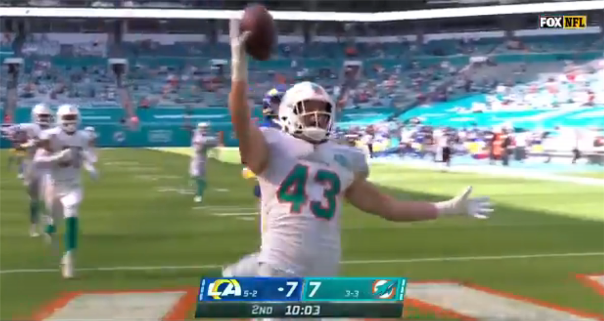 Miami Dolphins inside linebacker Andrew Van Ginkel (43) walks off the field  after an NFL football