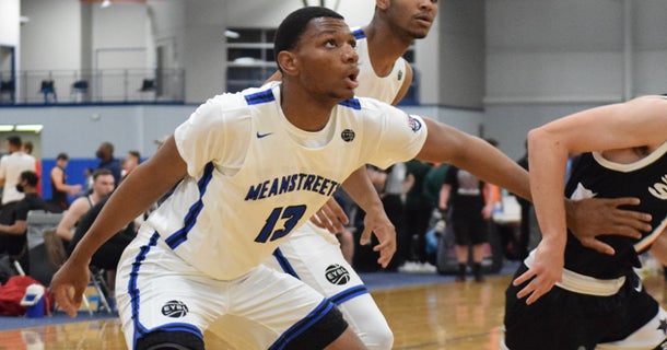 Top 25 junior Jalen Washington feeling more comfortable on the basketball court Top 25 junior Jalen Washington feeling more comfortable on the basketball court