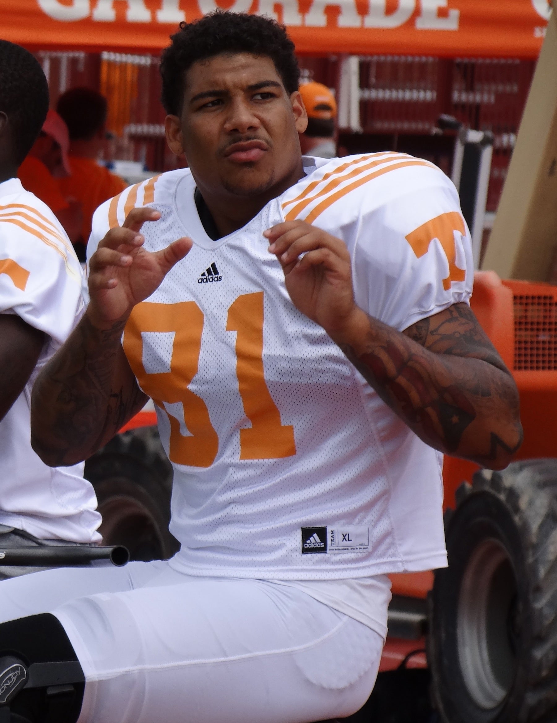 Mychal Rivera hopes to be quietly effective at tight end for Tennessee