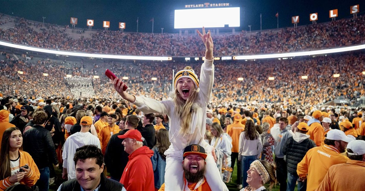 Tennessee fined by SEC (again) for field-storming after Alabama win