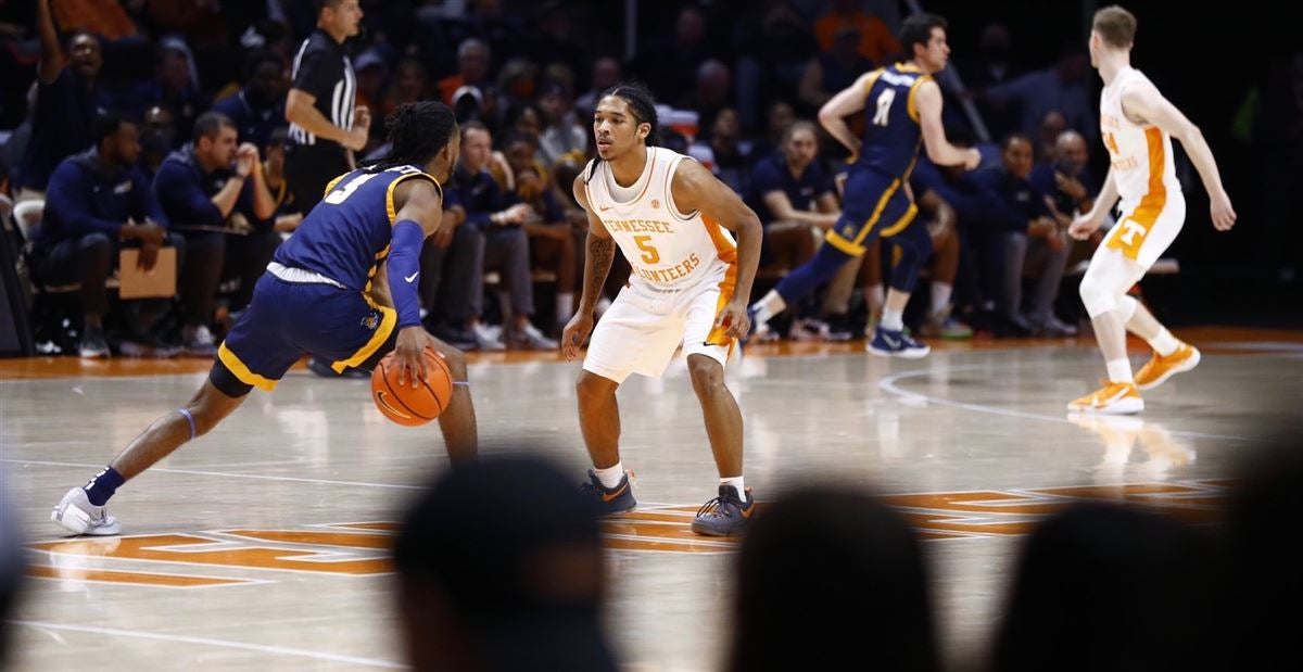 Rick Barnes On Vols' No. 1-ranked Defense: 'We Think We Can Get Better'