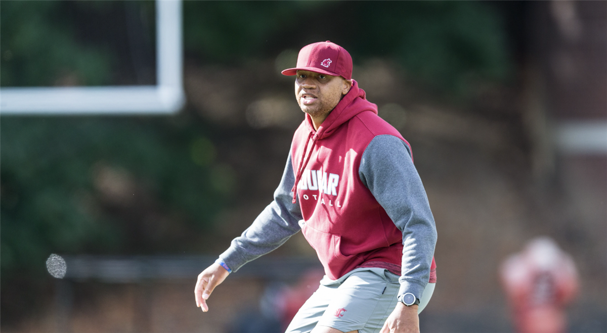 Joel Filani Is Cougs' WR Coach, Offensive Coordinator Ben Arbuckle Says