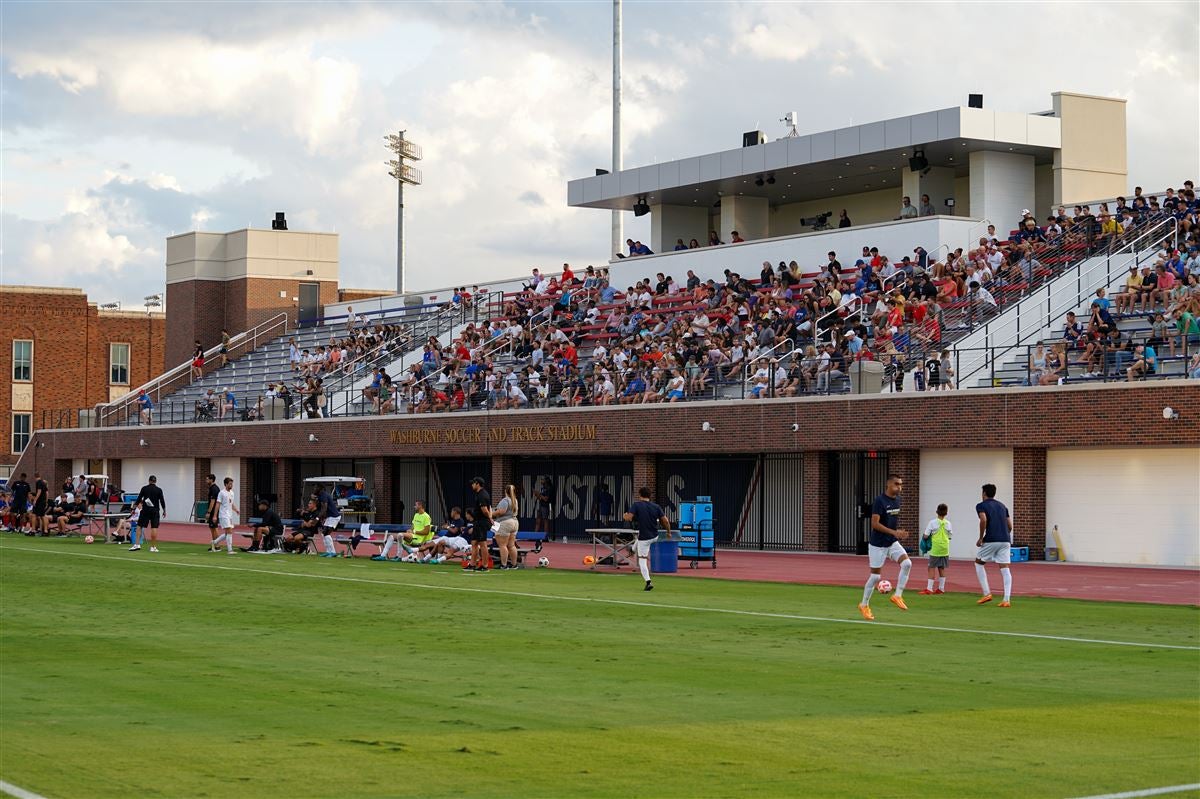 Images SMU men's soccer routes Oral Roberts in first Washburne Stadium