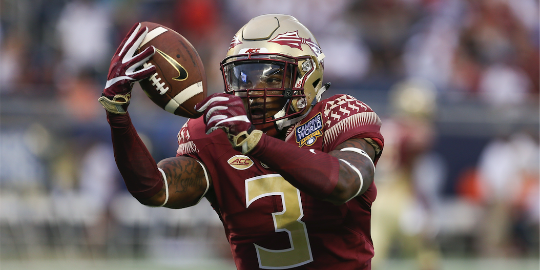 Derwin James Jr. announces number change for 2022 season - Sports  Illustrated Florida State Seminoles News, Analysis and More