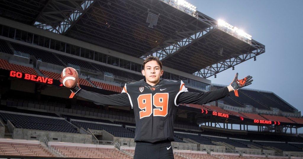 Clackamas Kicker Jeffrey Nelson Commits to Oregon State