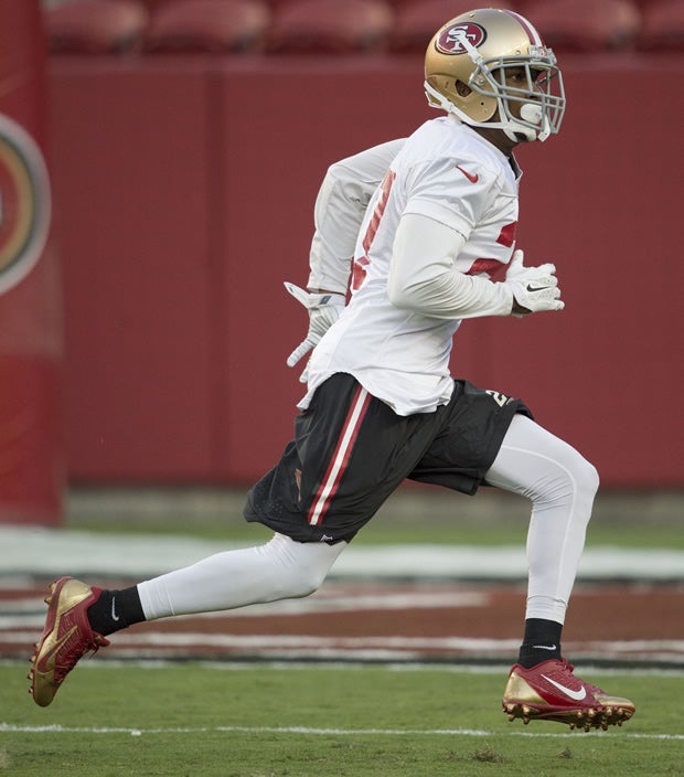 Kansas City Chiefs cornerback Keith Reaser runs the ball during NFL  football training camp Friday, Aug. 2, 2019, in St. Joseph, Mo. (AP  Photo/Charlie Riedel Stock Photo - Alamy