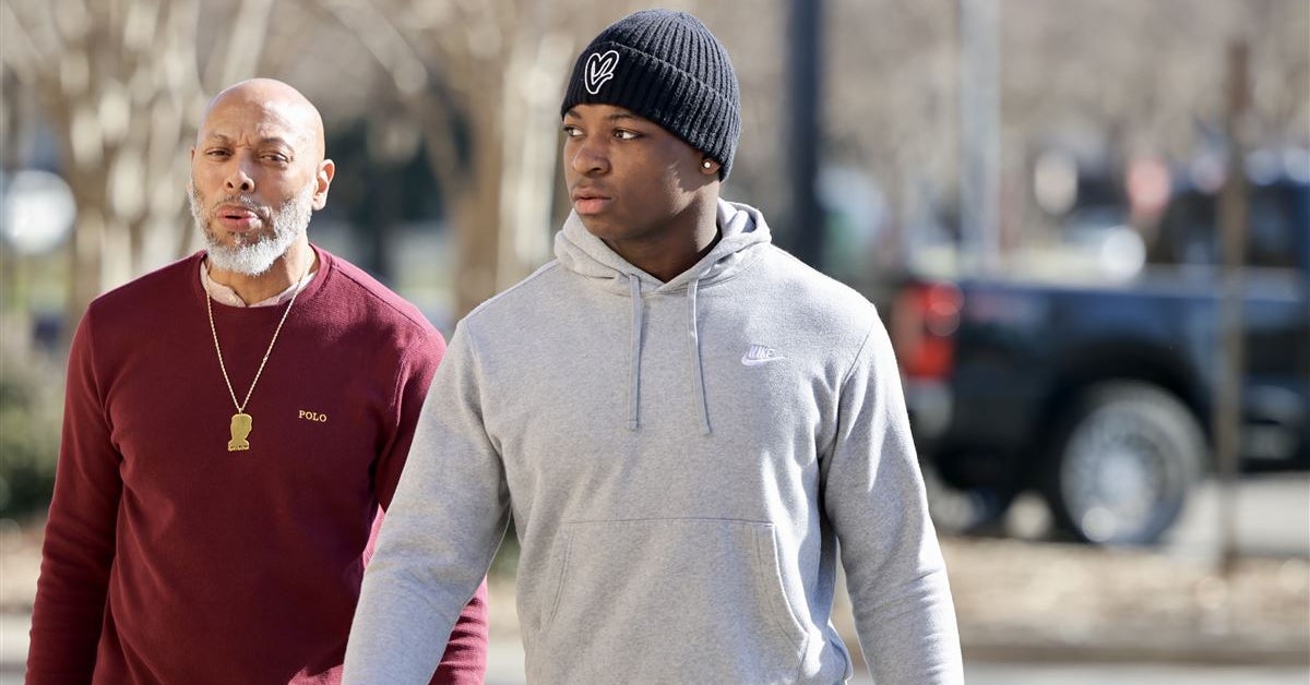 https://s3media.247sports.com/Uploads/Assets/188/907/12907188.jpg?width=1200&height=628&crop=1.91:1&fit=cover