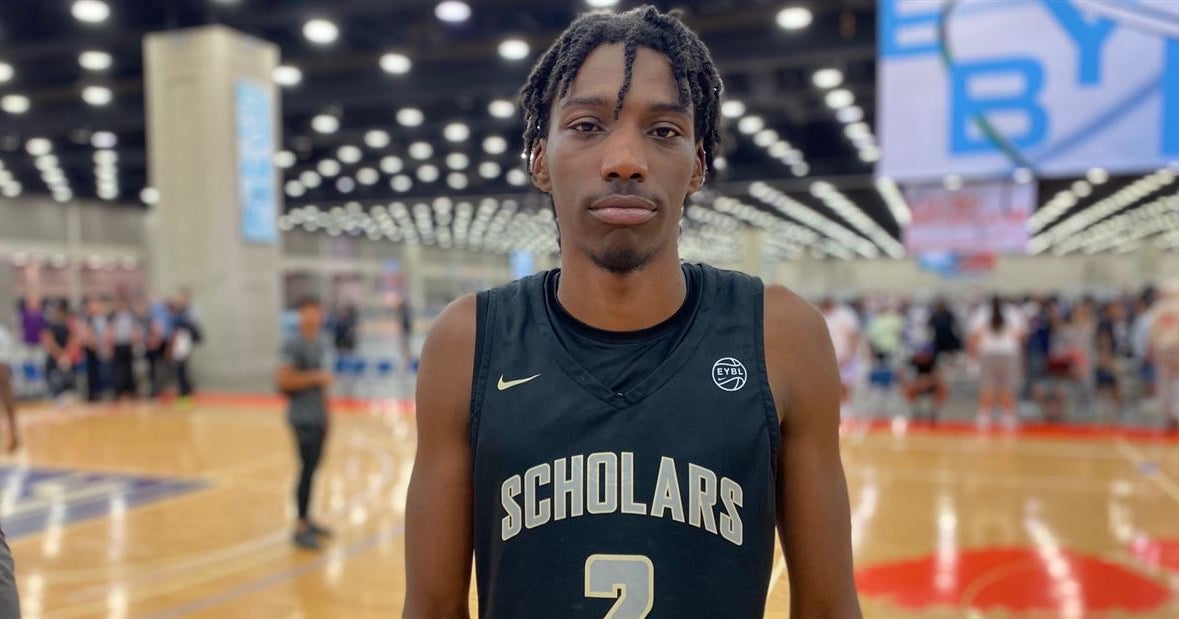 Louisville EYBL Monday: Top 25 Aaron Bradshaw finishes strong, youngsters impress Louisville EYBL Monday: Top 25 Aaron Bradshaw finishes strong, youngsters impress