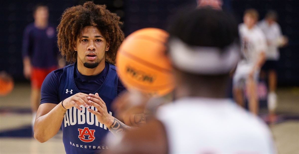 AUBURN BASKETBALL S KEYSHAWN HALL BACK AT PRACTICE STATUS UNCERTAIN visual data 2