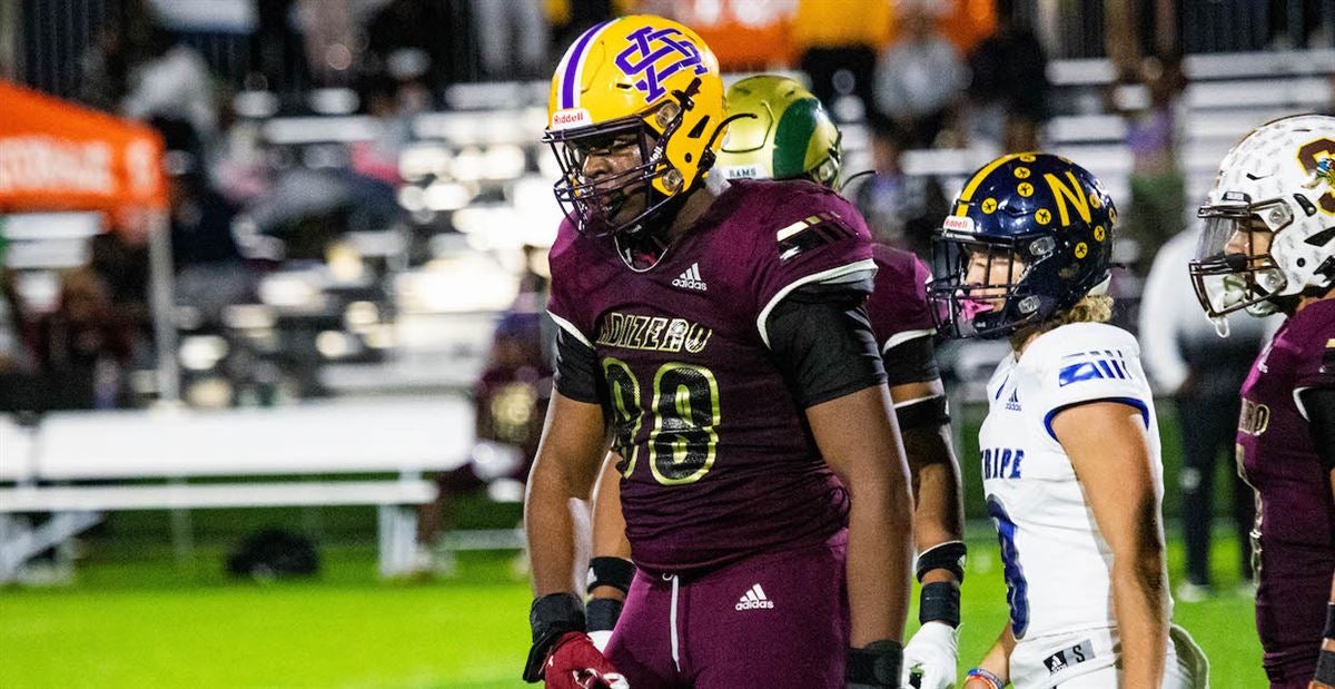 USC DL coach Eric Henderson reoffers 5star 2026 DL Jahkeem Stewart