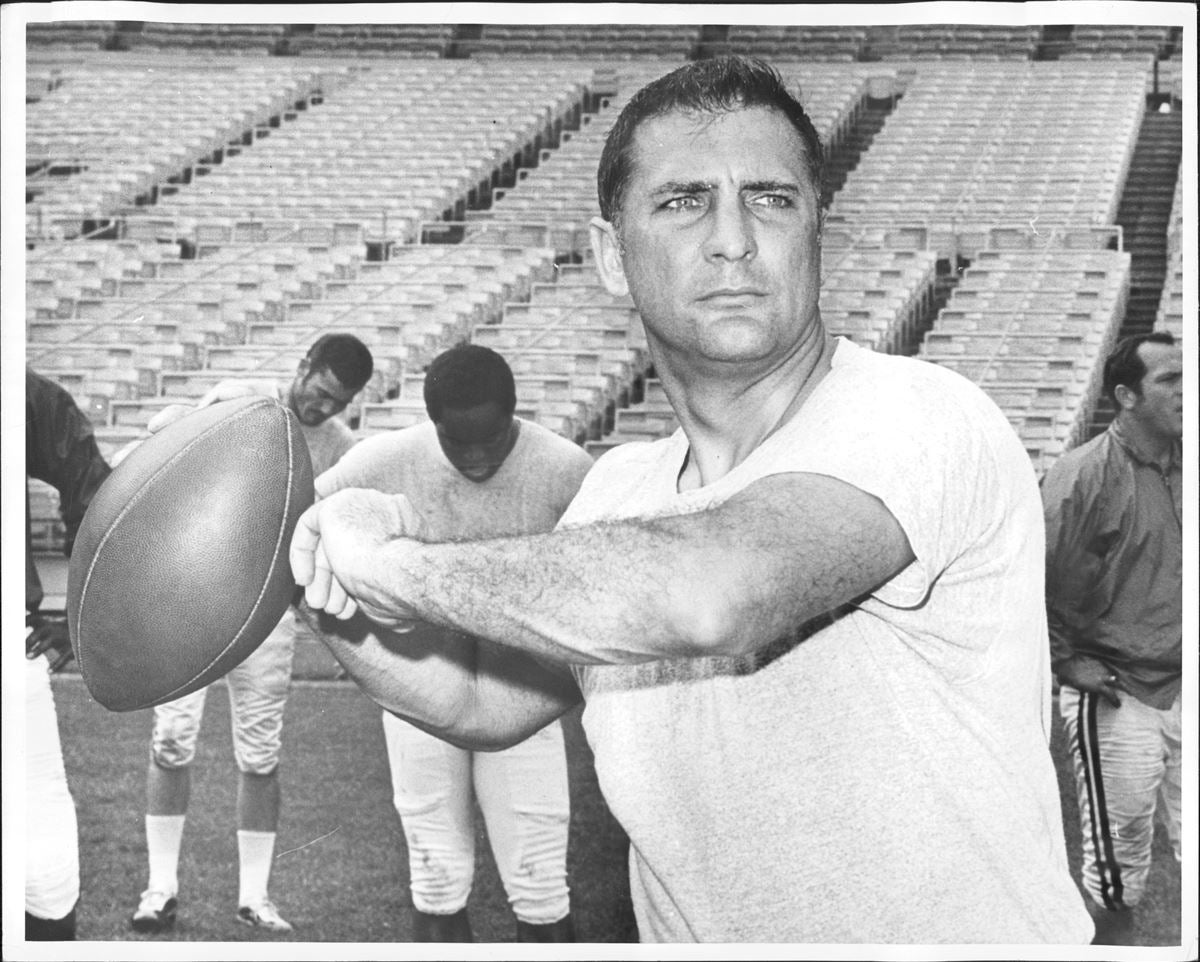 Vito 'Babe' Parilli, former Boston Patriots quarterback; at 87 - The Boston  Globe