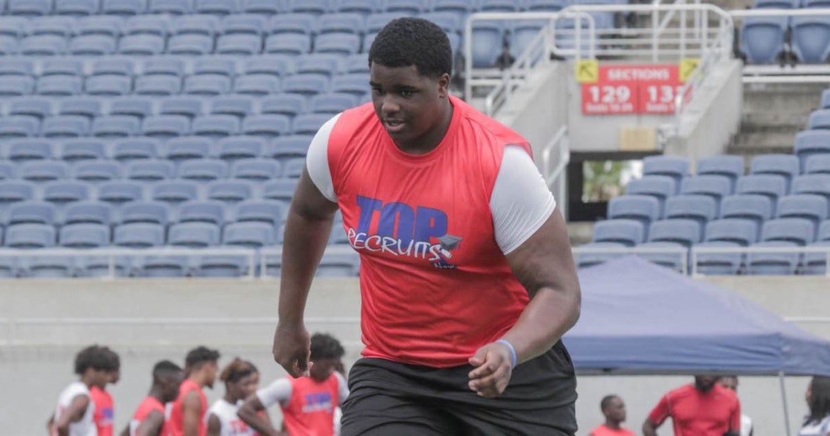 Kansas state offers 2023 offensive tackle payton kirkland Kansas State offers 2023 offensive tackle Payton Kirkland