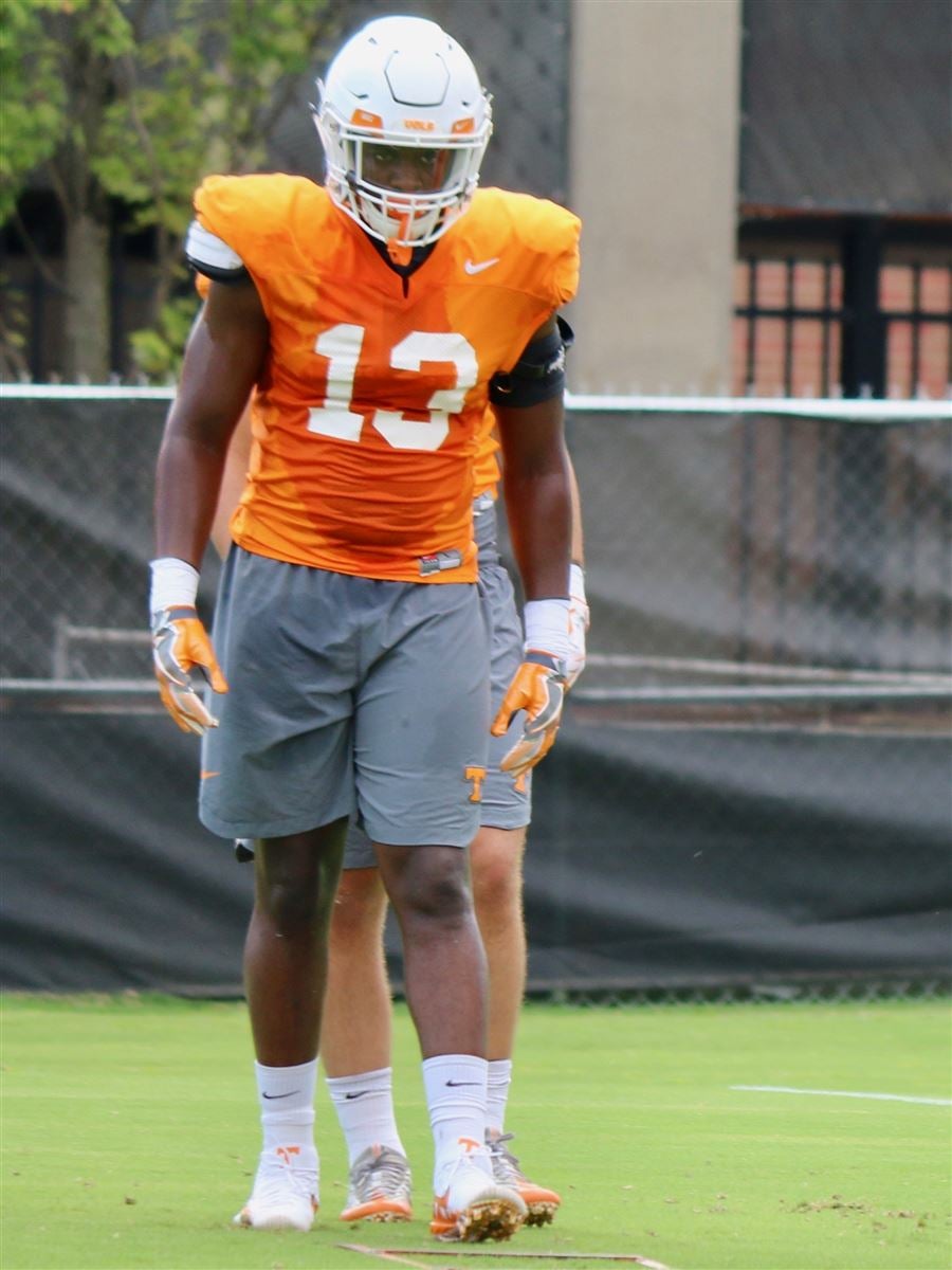 How Deandre Johnson 'shocked' his position coach this spring