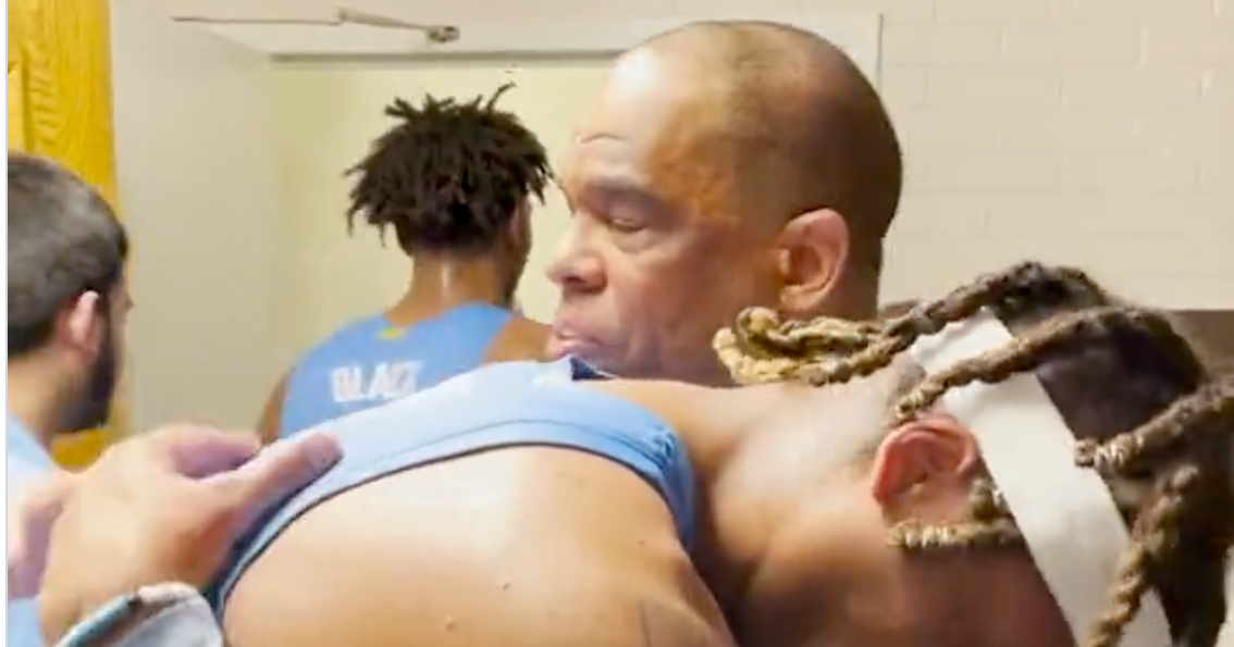 UNC's Emotional Moment for Hubert Davis, Players After Win Over Duke UNC's Emotional Moment for Hubert Davis, Players After Win Over Duke