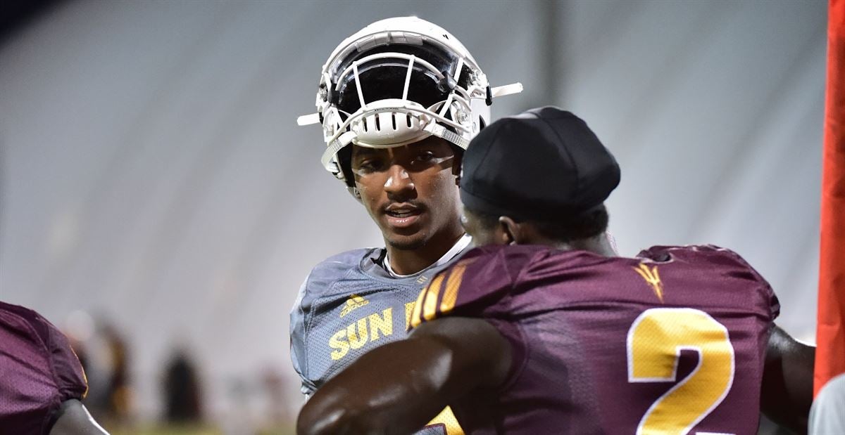 ASU QB Jayden Daniels, WR Brandon Aiyuk pick up national honors