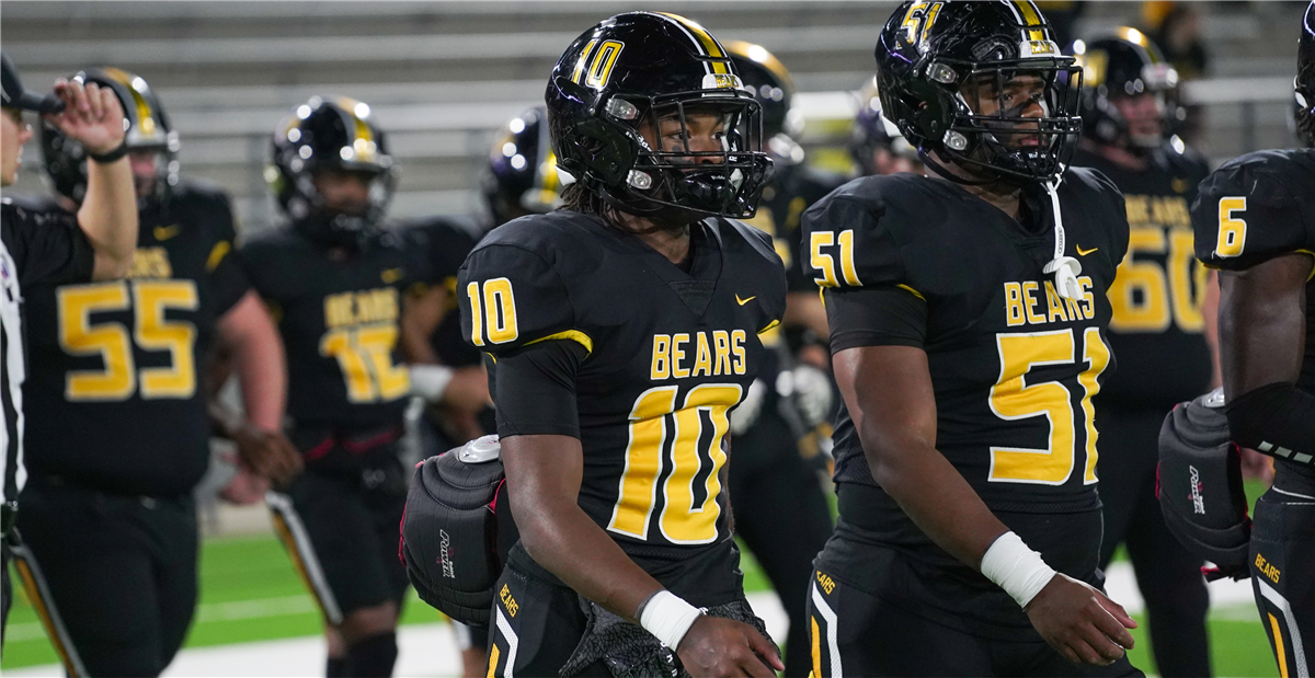 Terry Bussey, nation's top athlete, dons Alabama football jersey ahead of  decision - Sports Illustrated High School News, Analysis and More