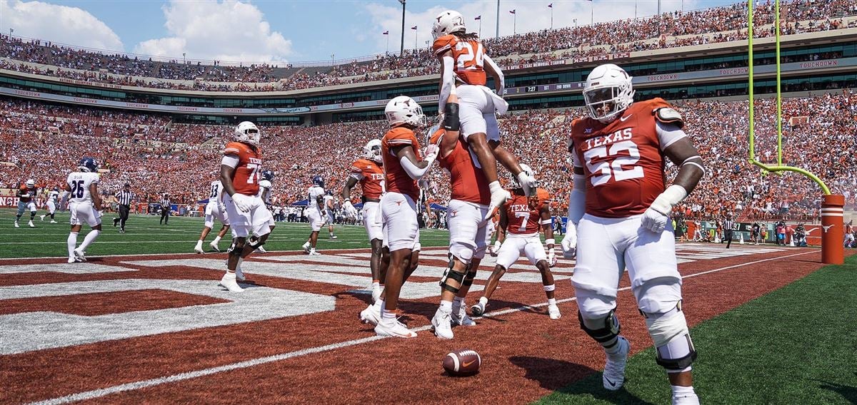 No. 4 Texas vs. Wyoming: Horns look to stay hot against experienced Cowboys  - Burnt Orange Nation