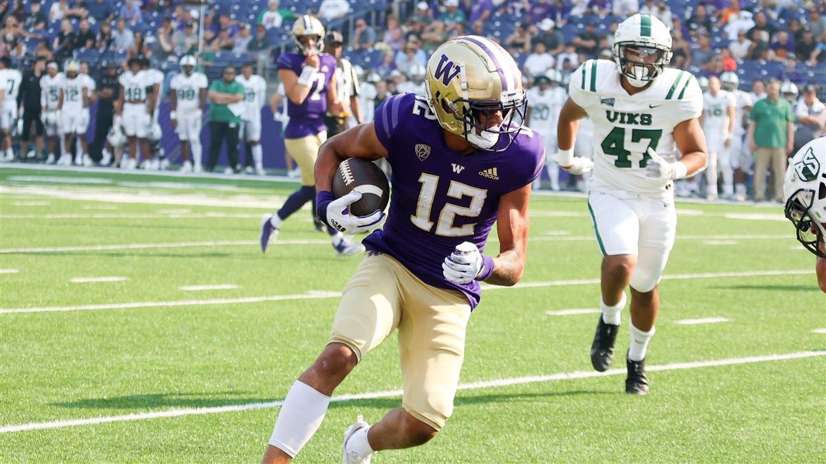 Husky Redshirt Freshman Denzel Boston Is Just Trying to Soak Up As Much Knowledge As He Can