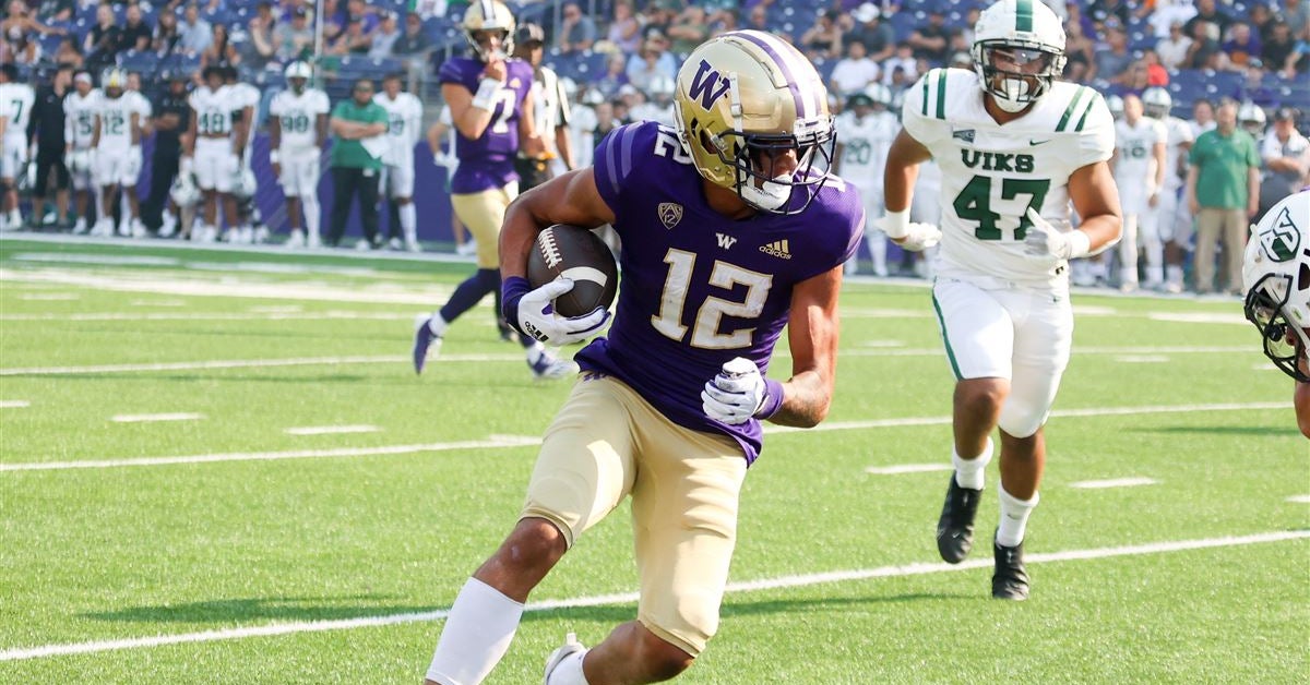 Husky Redshirt Freshman Denzel Boston Is Just Trying to Soak Up As Much Knowledge As He Can