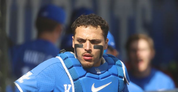 Georgia DL commits to Kentucky