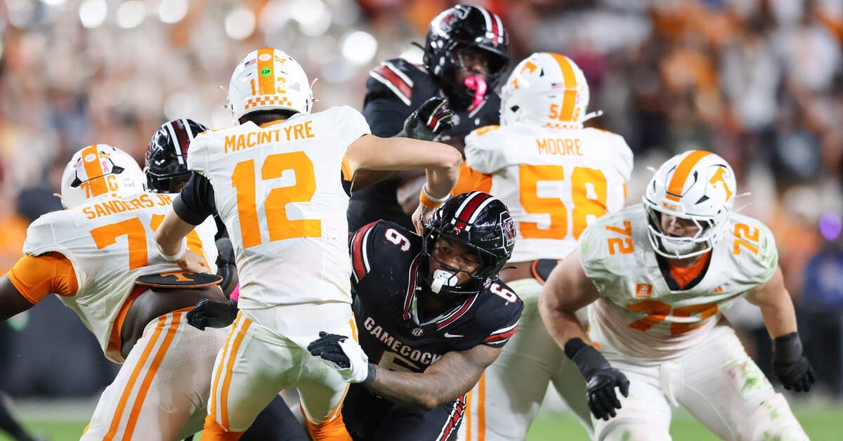 Dylan Stewart shines in biggest moment against Tennessee