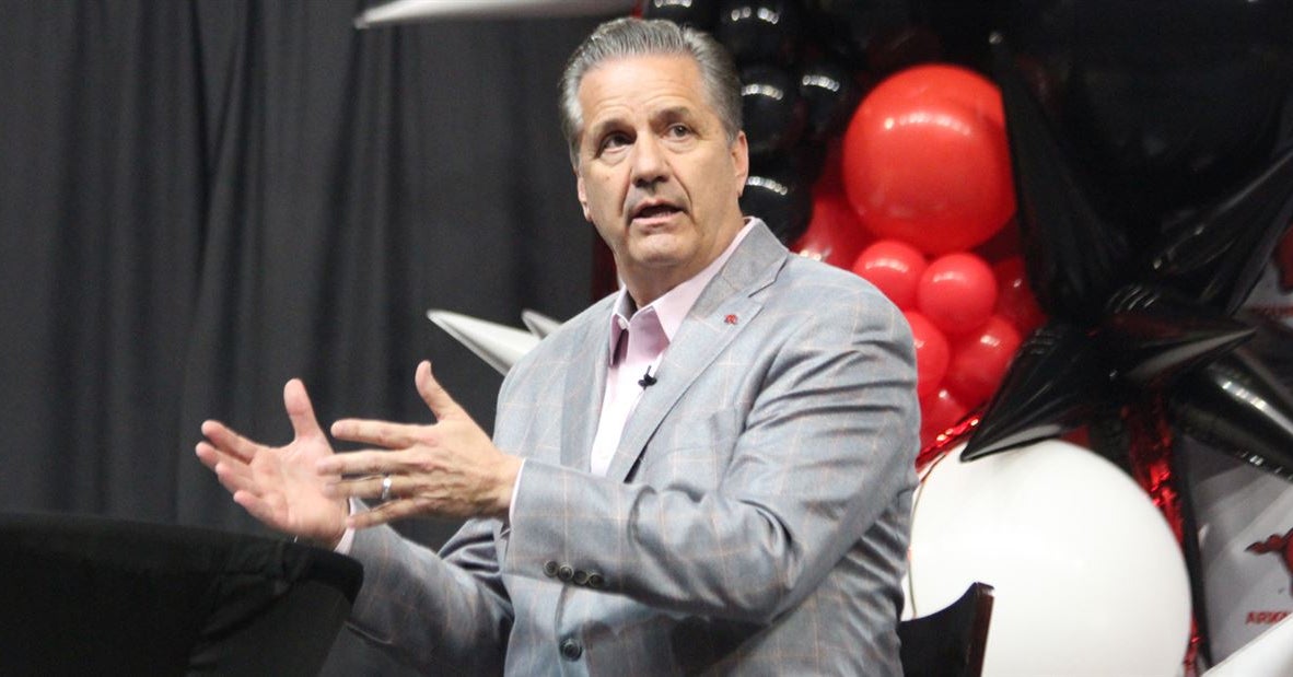 John Calipari unfazed by Arkansas basketball preseason hype