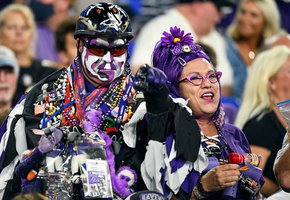 Ravens' broadcast interrupted by fan trying to climb into booth