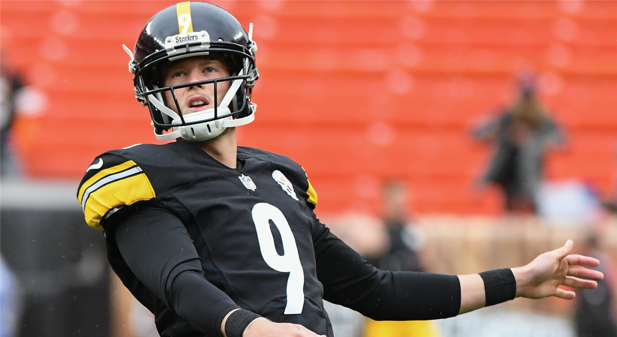 WATCH: Newly Signed Steelers Kicker Chris Boswell Absolutely Bombs a 65-Yard  Field Goal in New Video