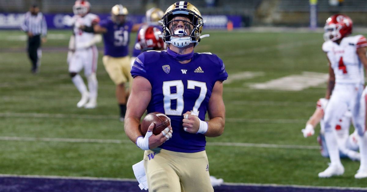 Huskies ride big second half for comeback win over Utah