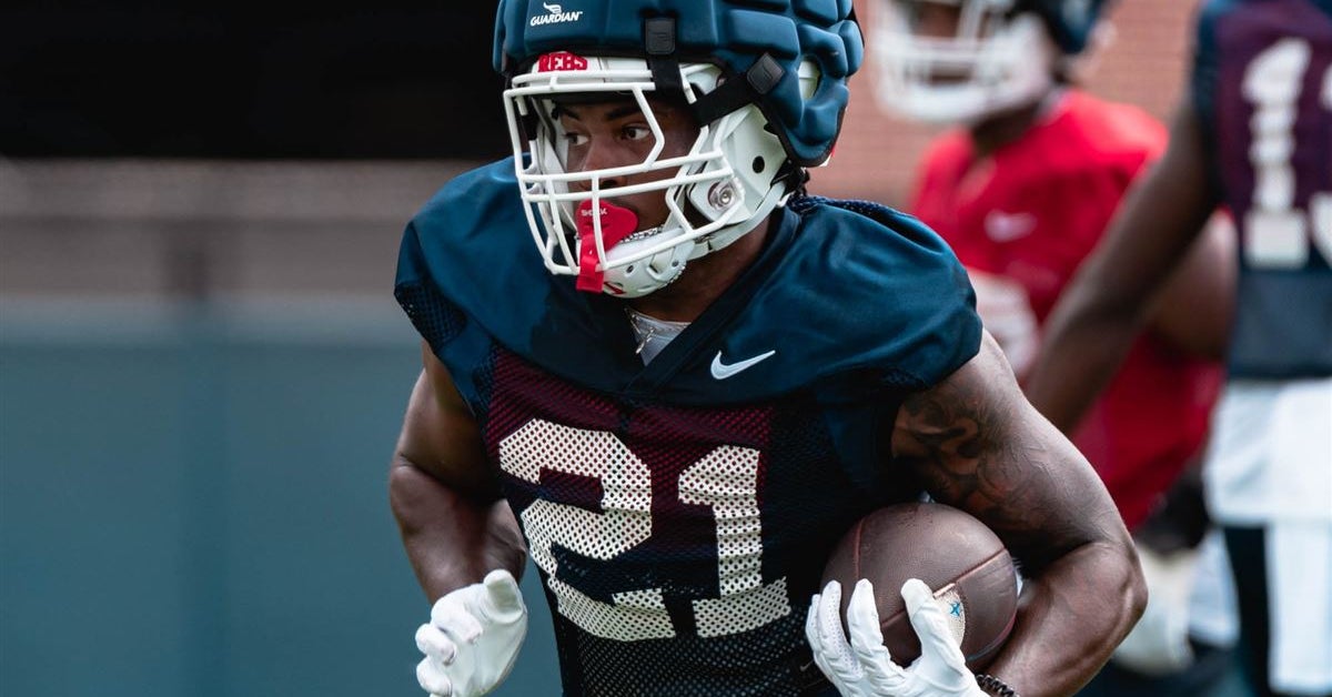 Ole Miss running back Kedrick Reescano to enter NCAA tranfer portal