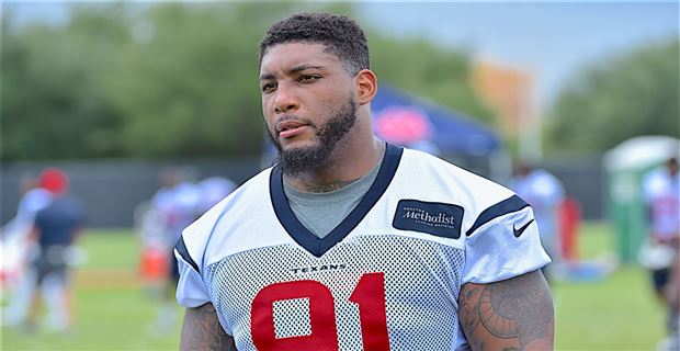 Jets Sign Former Penn State DT Devon Still