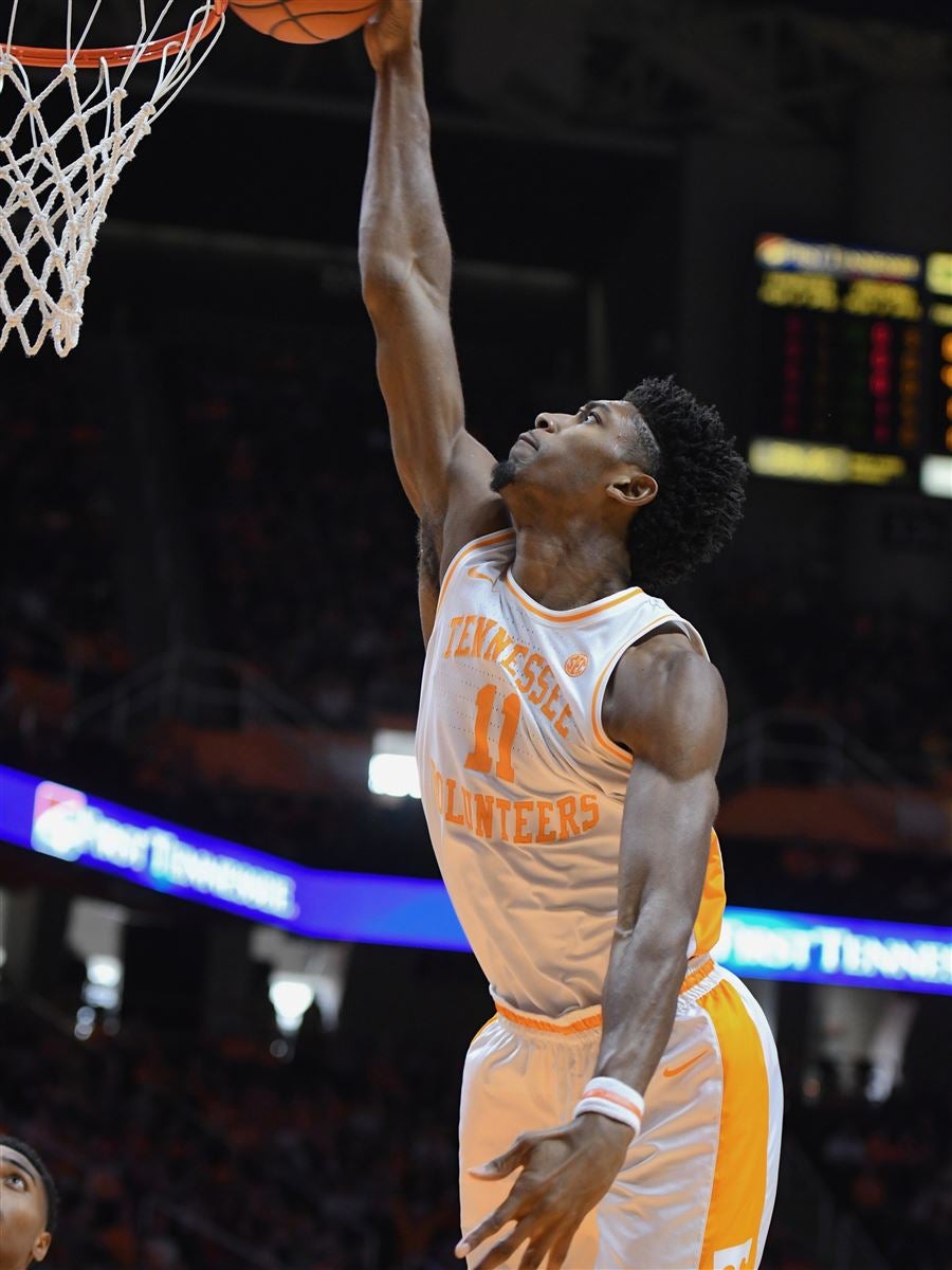 Rucker: Vols' Kyle Alexander finally showing aggressiveness