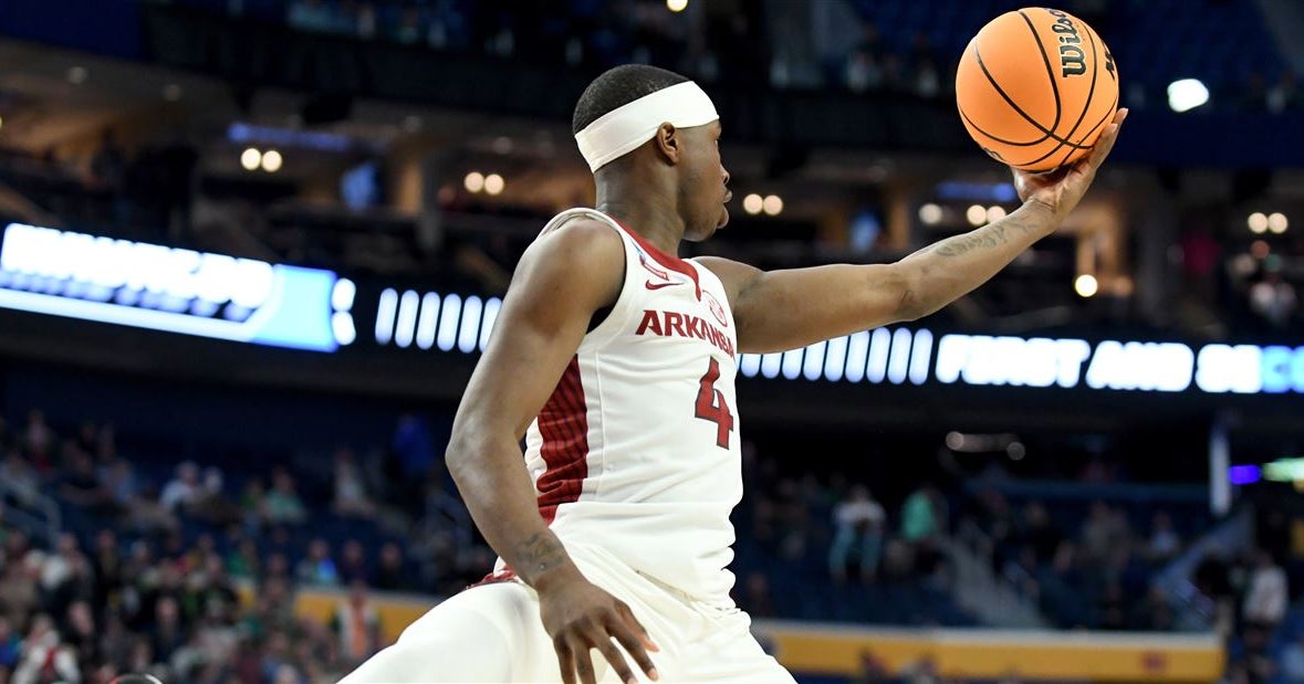 Davonte Davis ready to lead talented Arkansas team