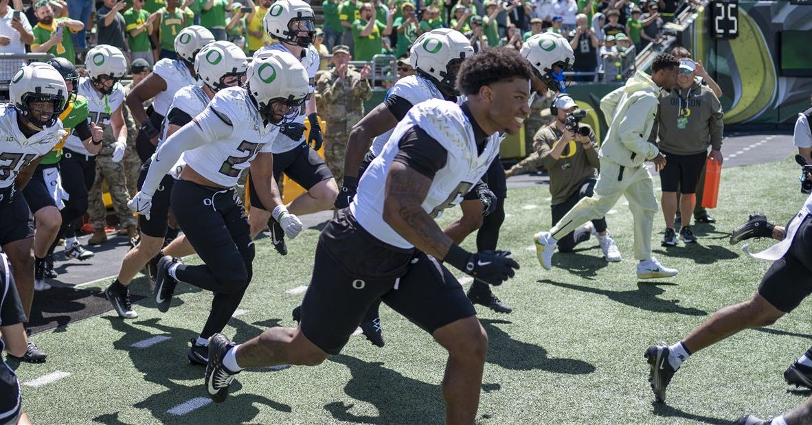 Oregon defense carries momentum as Ducks move from camp toward season opener