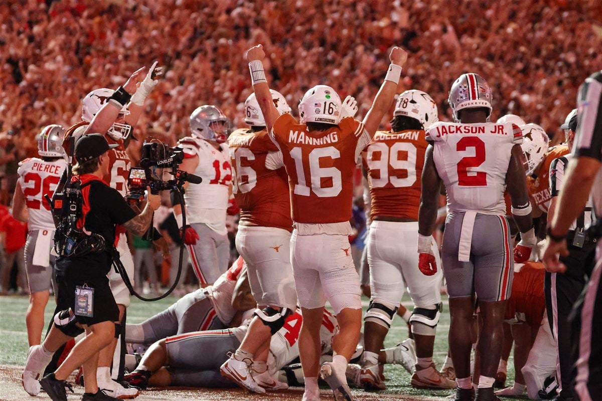Texas Longhorns move up to top spot in AP Poll after taking down Ohio State