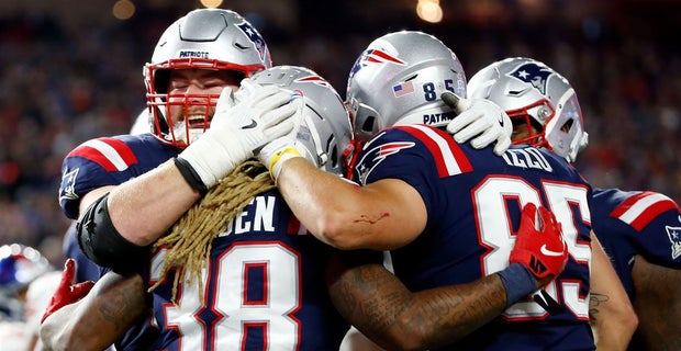 Nfl Week 6 Tnf Results Pats Win As Ryan Izzo Plays A Lot