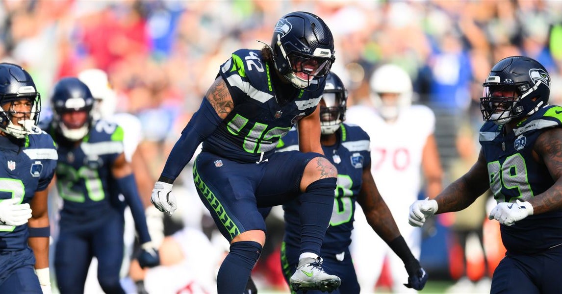 NFL Pack Pros Week 10: Drake Thomas continues breakout year, A.J. Cole ...