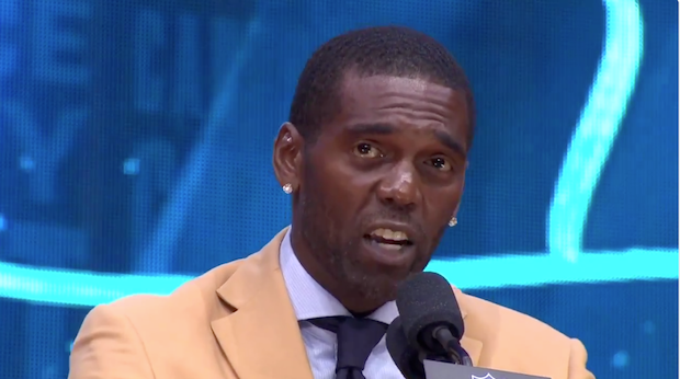 On This Date in Raiders History: Randy Moss inducted into the Hall