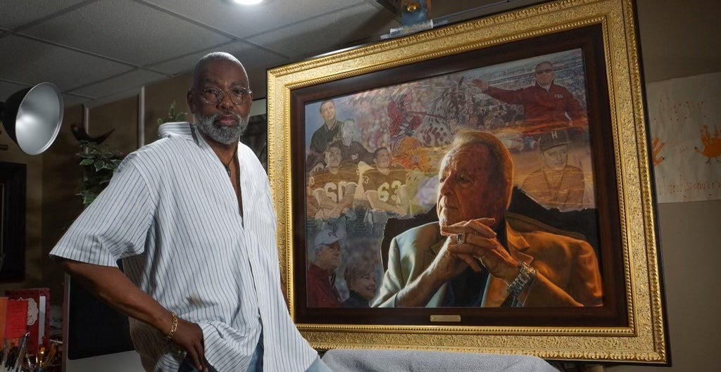 Bobby Bowden painting unveiled on Sunday evening