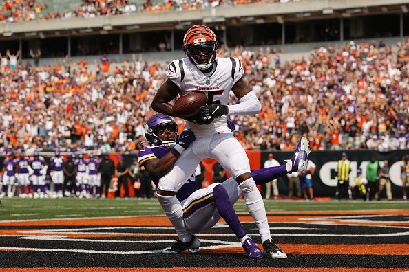 Tee Higgins: Bengals WR will switch jersey to No. 5 in honor of