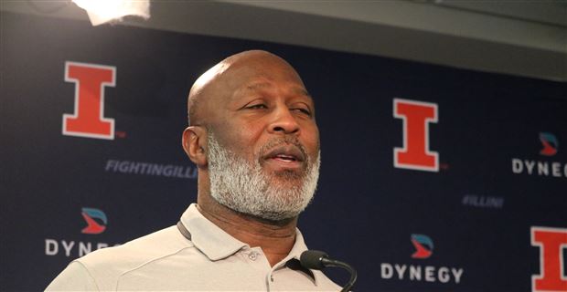 Ezekiel Holmes, Hirschi, WeakSide Defensive End