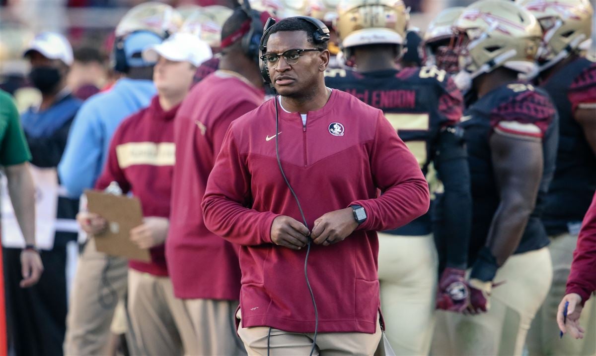 Understanding the Virginia Tech Football Coaching Staff: A Comprehensive Overview