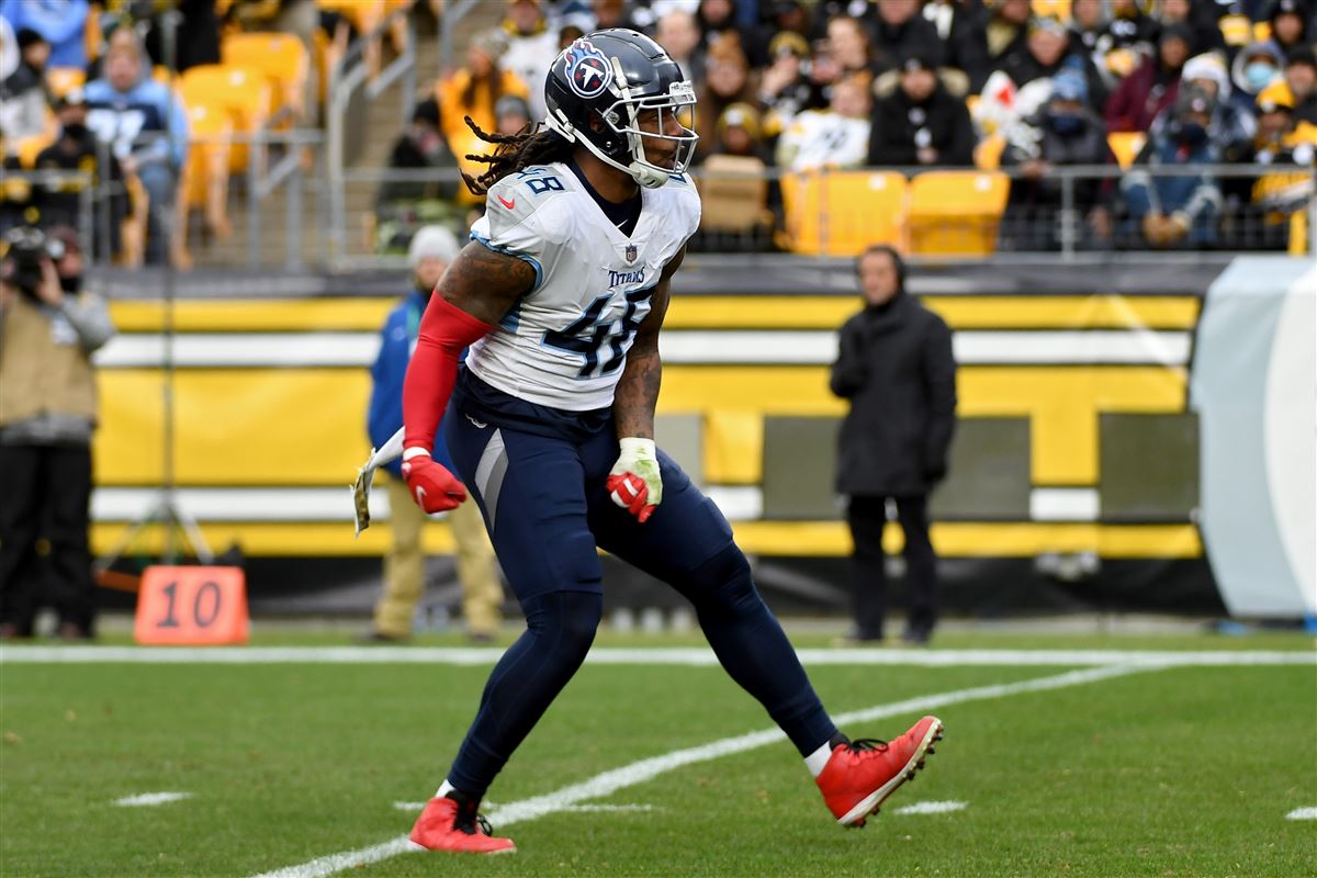 Linebacker Bud Dupree signs with the Atlanta Falcons