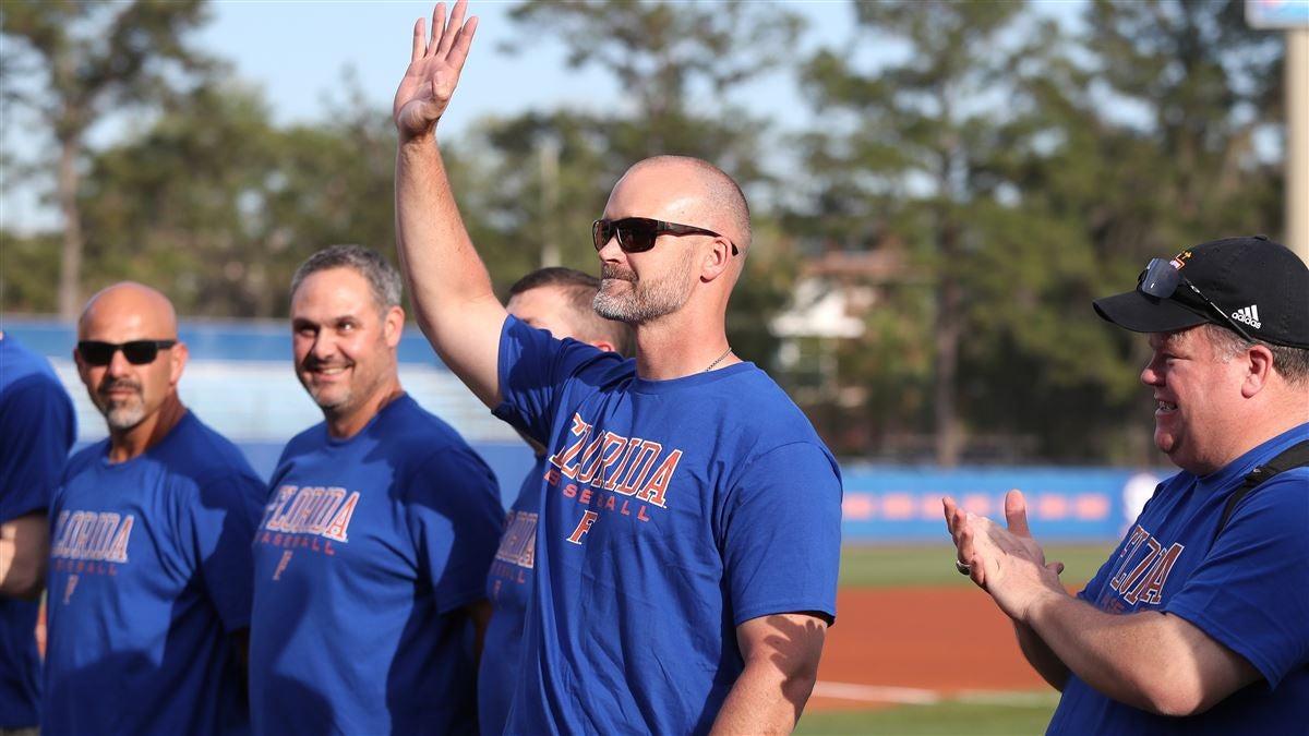 Former Gator David Ross Talks MLB Season Hopes as New Cubs Manager