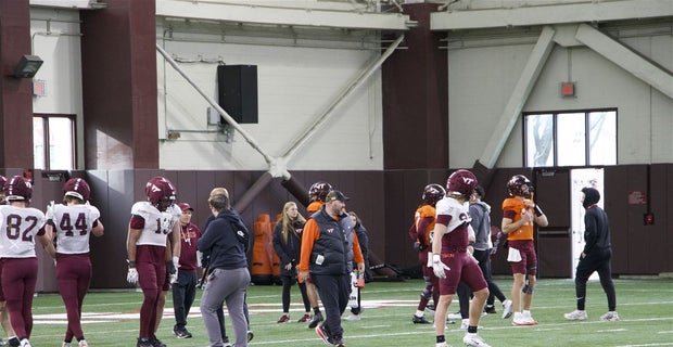 Baylor Edge Kamauryn Morgan reopens transfer recruitment, no longer plans  to enroll at Virginia Tech