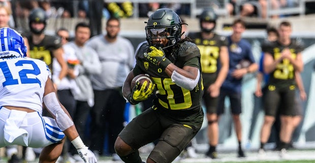 Jordan James one of seven true freshmen contribute to Oregon's win over BYU